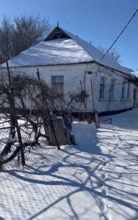 Продаж двох будинків по ціні одного - фото 1