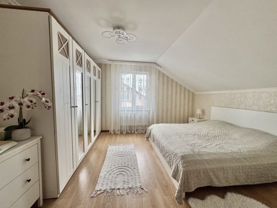 Будинок 165м² з меблями та технікою | 5 кімнат | Газ | Ділянка Макаров