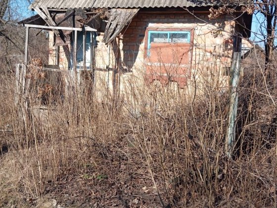 Продам невелику цегляну Дачу Недалеко Озера! Глеваха