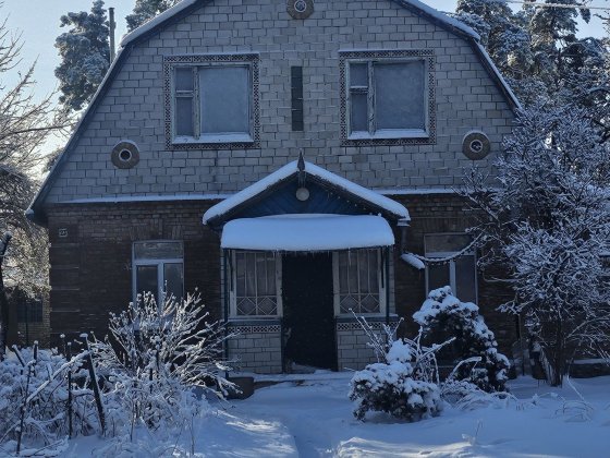 Півбудинку в центрі Клавдієво-Тарасове 48000$ Клавдиево-Тарасово