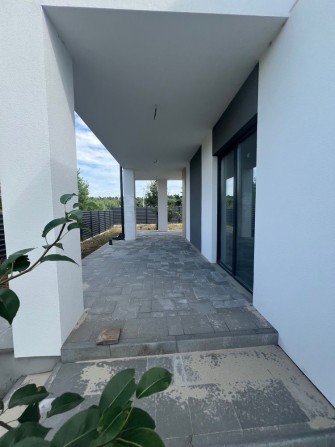 Продаю будинок одноповерховий в Бобриці з терасою без комісії - фото 1