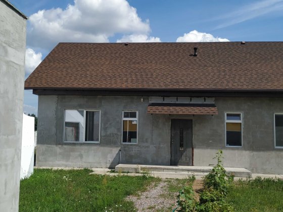 Продам готовий до проживання будинок в селi бiля соснового лiсу Бобриця