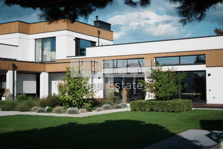 Продаж нового будинку в Бобриці, ідеальний стан 22 сотки 300м2 - фото 1