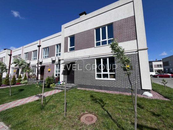 Продаж таунхаусу в с. Гора Кедина Гора