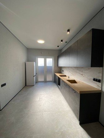 Таунхаус з РЕМОНТОМ в котеджному містечку - фото 1