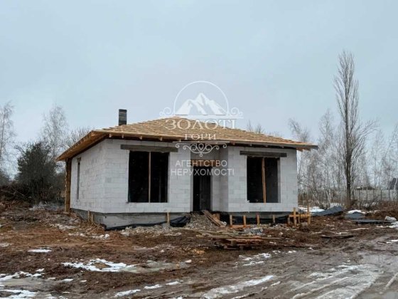 Продаж будинку 100 м² на 5 сотках, газ, електрика, с. Білогородка Гнатівка