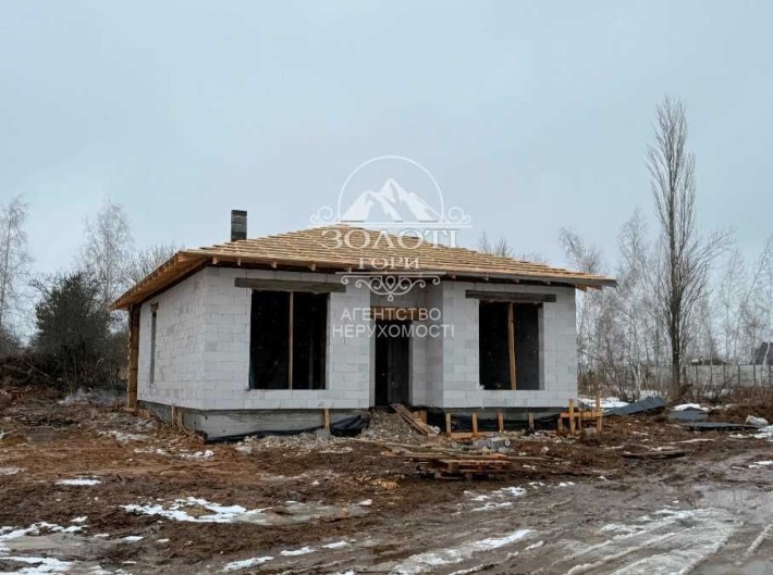 Продаж будинку 100 м² на 5 сотках, газ, електрика, с. Білогородка - фото 1