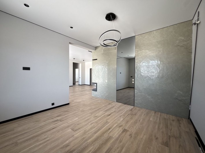 Будинок з ремонтом/15 хв.від Києва/без комісії!/власник! - фото 1