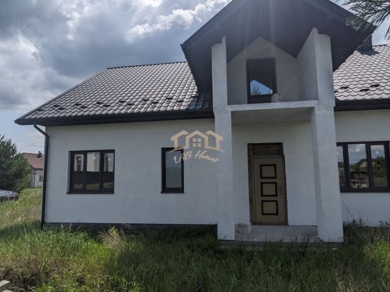 Продаж будинку в с.Дмитрівка,15 соток Дмитрівка