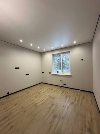 Одноповерховий будинок на 15 сотках серед сосен - фото 1