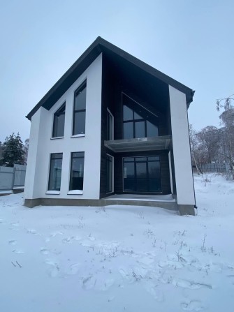 Продам шикарний Будинок в мальовничому місці - фото 1