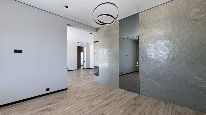 Новий будинок з ремонтом Дмитрівка, Житомирське шосе - фото 1