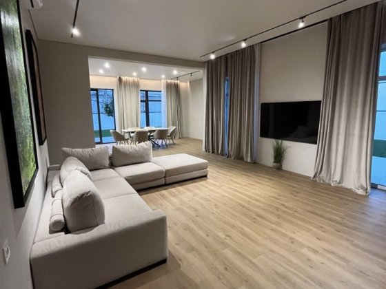 Продаж будинку з ремонтом 175 м2 в КМ «Белгравія» Дмитрівка Дмитрівка