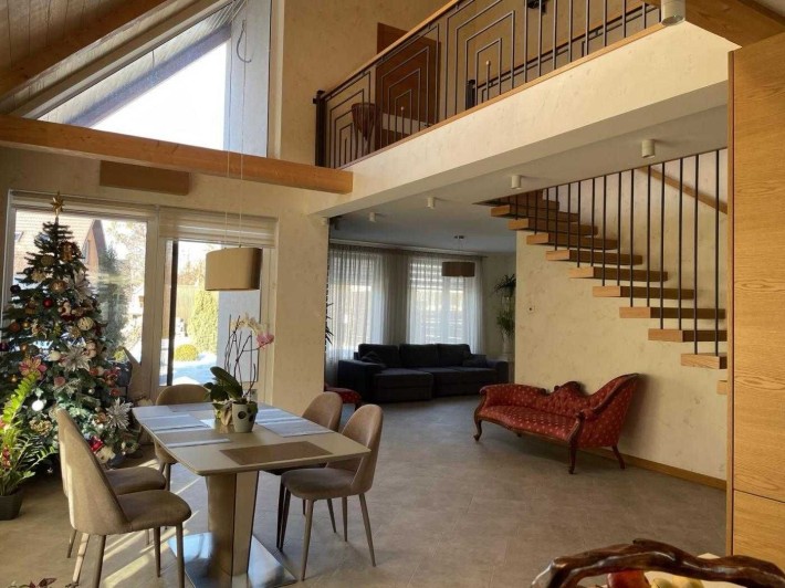 Продам просторный и уютный дом, с. Капитановка - фото 1