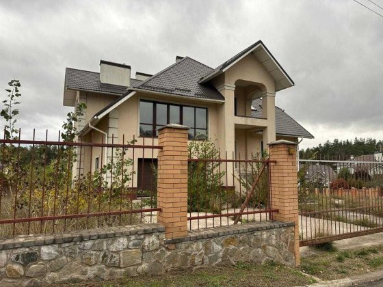 Продаж  будинку  НИЗ РИНКУ Іванковичі по супер ціні Іванковичі