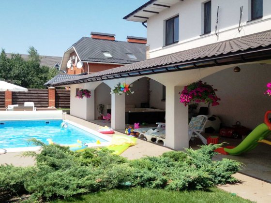 БЕЗ % Продається  будинок с VIP ремонтом в с.  Іванковичі Иванковичи