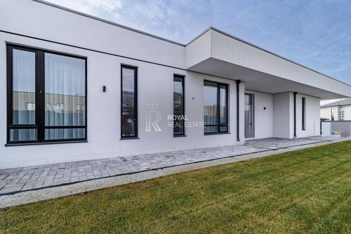 Продаж Будинок 5кім 240м2 КМ Green Town, с.Крушинка Закрита Територія - фото 1