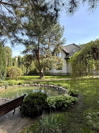 Домоволодіння в Лебедівці на 50 сотках - фото 1