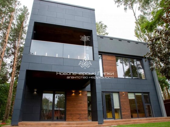 Продаж будинку,авторський ремонт 350м2,вихід на воду Riviera Village Лебедевка