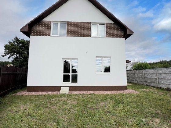 ТОРГ! В будинку є ГАЗОВЕ опалення . Євідновлення/Державні програми Лютеж