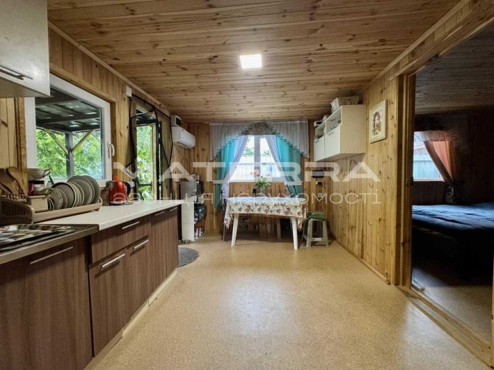 Малютянка Продаж дачі в оточені лісу і озер - фото 1