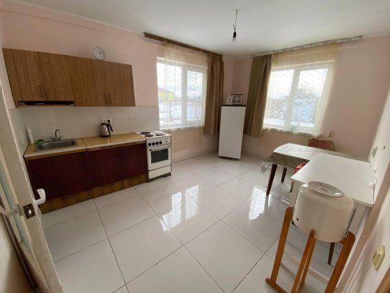 Будинок з великою ділянкою в с.Микуличі,вул.Героїв України Микуличі