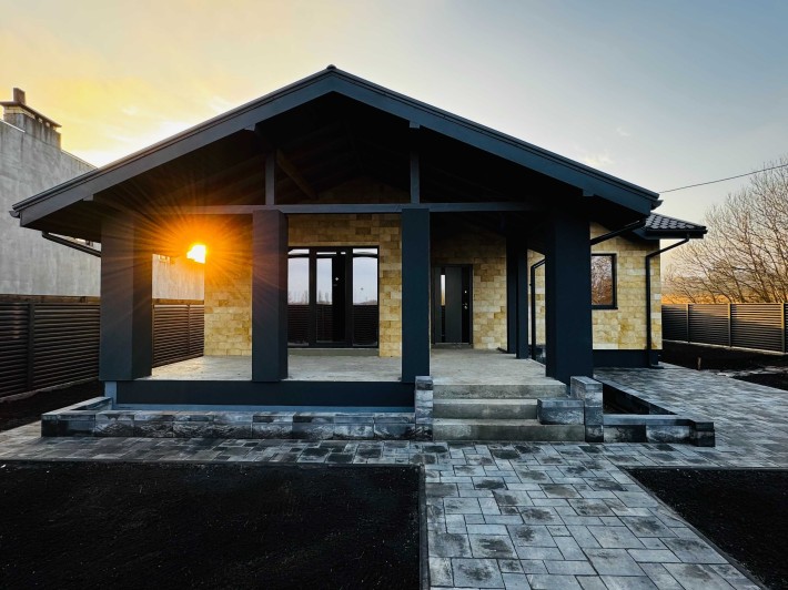 Продам будинок в передмісті Києва - фото 1