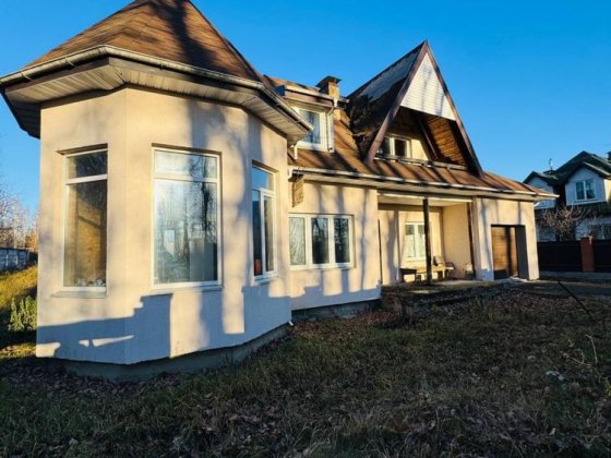 Без% цегляний будинок 182 м2 з усіма комунікаціями , Музичі Музичі