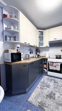 Продаж 2- к квартири вул. Урлівська 23б - фото 1