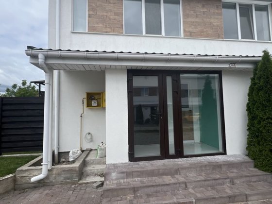 Таунхаус 90м2 з ремонтом, ділянка 3 сотки, газ! З документами! Новое
