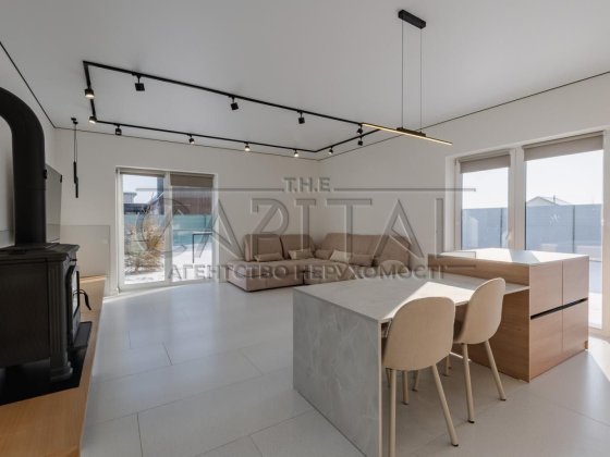 Продаж сучасного будинку з ремонтом Осещина, Вишгородський район. Осещина