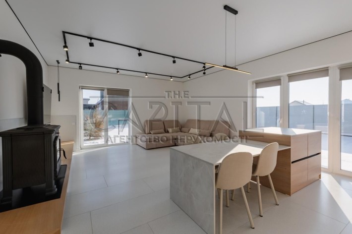 Продаж сучасного будинку з ремонтом Осещина, Вишгородський район. - фото 1