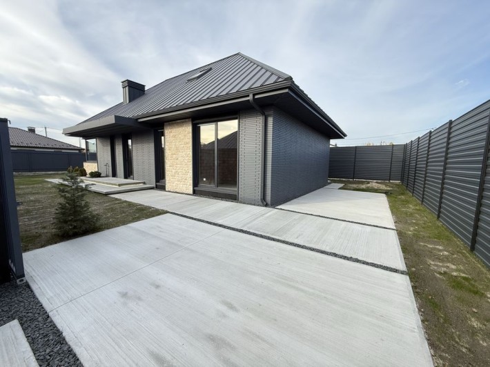 Будинок в котеджному містечку - фото 1