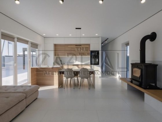 Продаж готового будинку в КМ Міжріччя с. Осещина біля озера Осещина