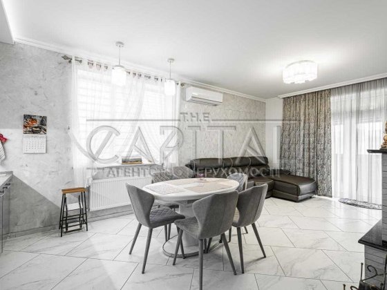 Продаж будинку з ремонтом  в КМ Міжріччя Осещина, вул. Волошкова, 13 Осещина