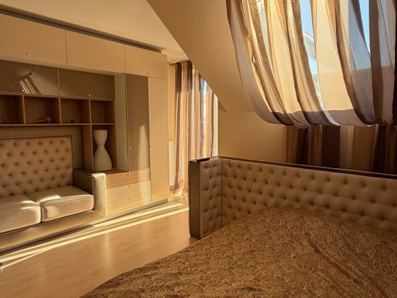 Петрушки 2-пов. будинок 320 м² 15 соток Закрите котеджне містечко