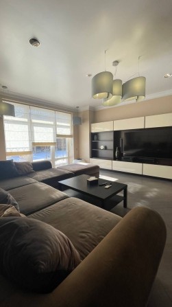 Укриття/Гараж/Басейн/Камін/Резервне живлення.Будинок в закритому КМ - фото 1