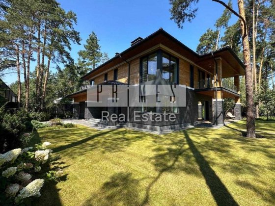 Продаж будинок 490м2 15 соток Плюти Козин Конча-Заспа Плюты