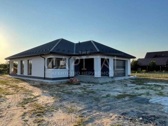 ПРОДАЖ будинку  ділянкою 6 соток Гараж на 2 авто  Тераса  170м2 Путровка