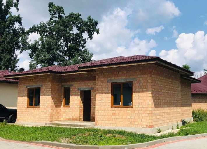 Будинок в казковому і тихому місці в котеджному містечку - фото 1