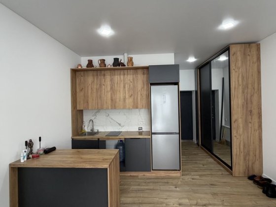 Без комісії! Таун з двориком та меблями! Фурси