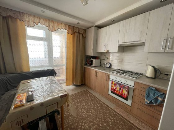 Оренда 1 кім. квартири по вул. Тролейбусній