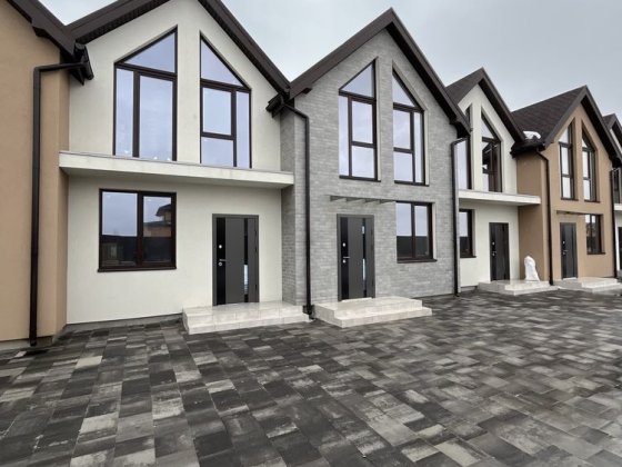 Таунхаус з РОЗТЕРМІНУВАННЯМ, перший внесок 10000$ Шевченково