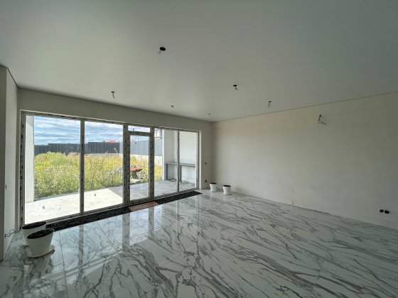 Будинок з  ремонтом | 11 соток | Житомирська траса | Без комісії Шевченкове