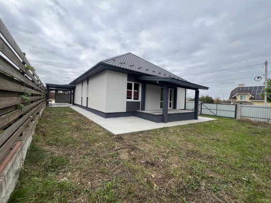 Будинок Шевченкове_Гараж_Бомбосховище_5 соток Шевченкове