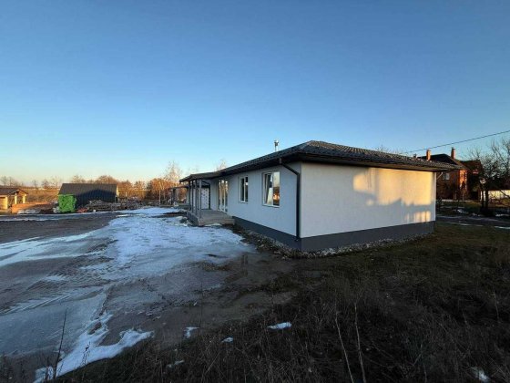 Будинок в Шпитьках, 105м2, на 8 сотках, є Тераса, є Камін, Без комісії Шпитьки