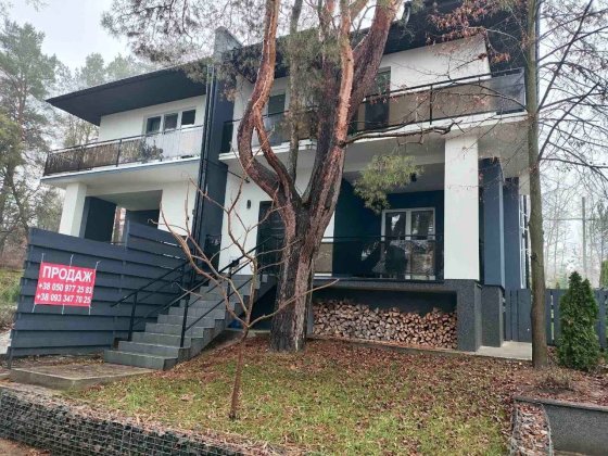 Шпитьки ТЕРЕЩЕНСЬКІ ОЗЕРА частина дуплексу 106 кв м + зем ділянка Шпитьки