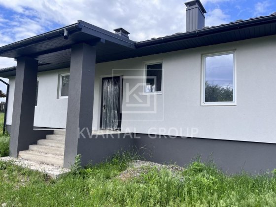 Продам окремий одноповерховий будинок в с. Шпитьки Шпитьки