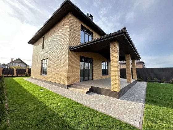 Сучасний будинок 182 м² з великою терасою та автонавісом - Шевченкове Шевченково