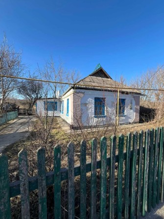 Продається будинок в самісінькому центрі Новгородки (Кам'янець) - фото 1
